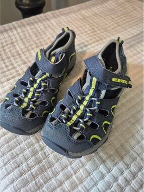Merrell Boys' Hydro Hiker Sandals Size 1M